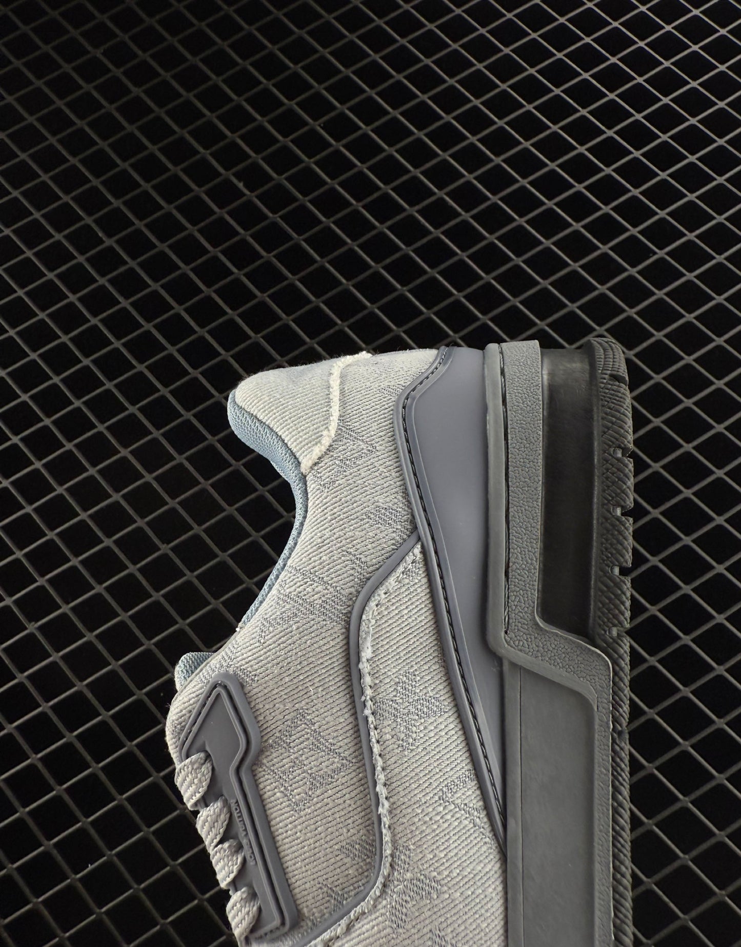 Louis Vuitton Low-top Lace-up Sneakers