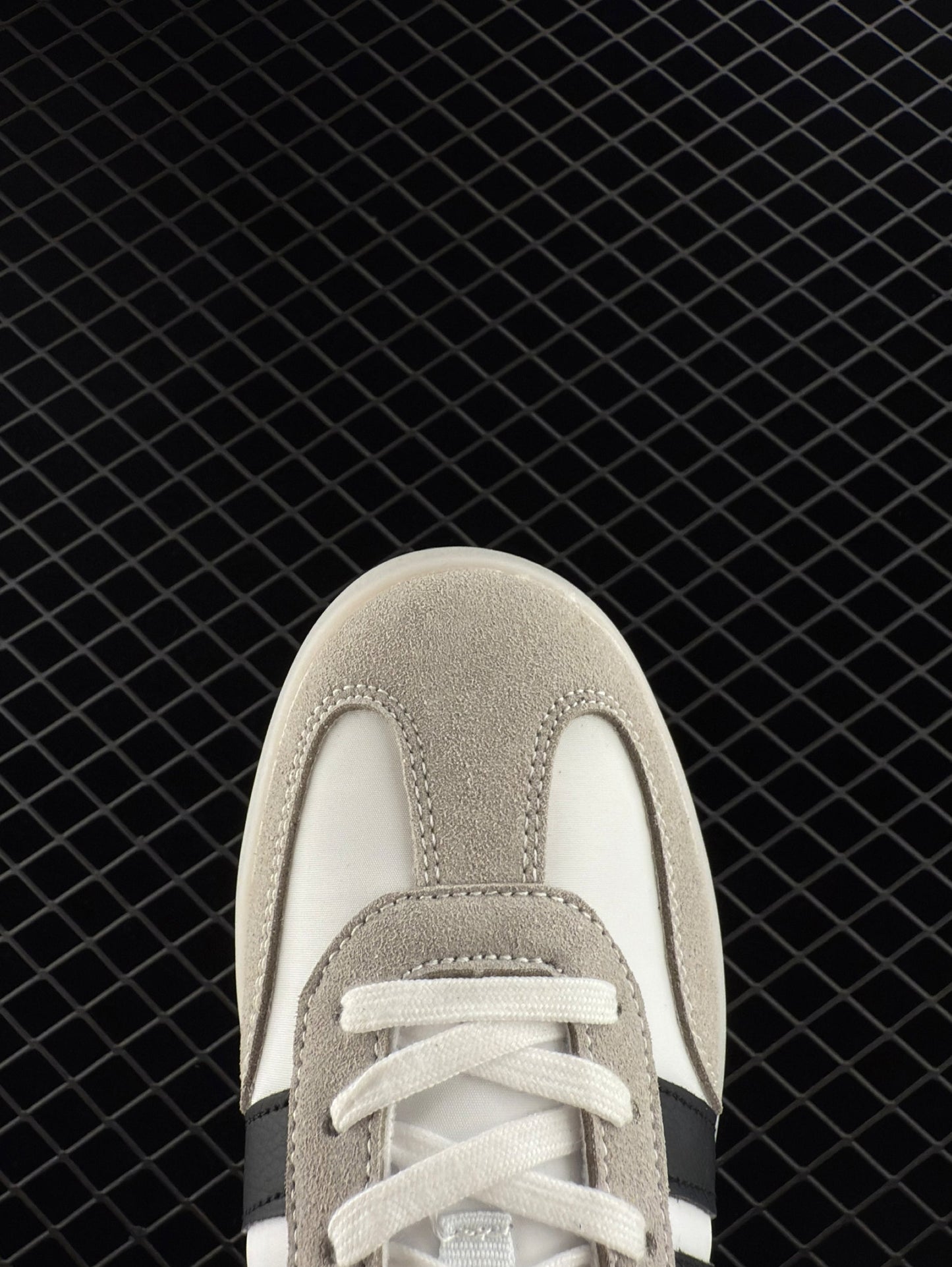 Adidas Originals Samba Vegan OG Versatile Leather Skate Shoes