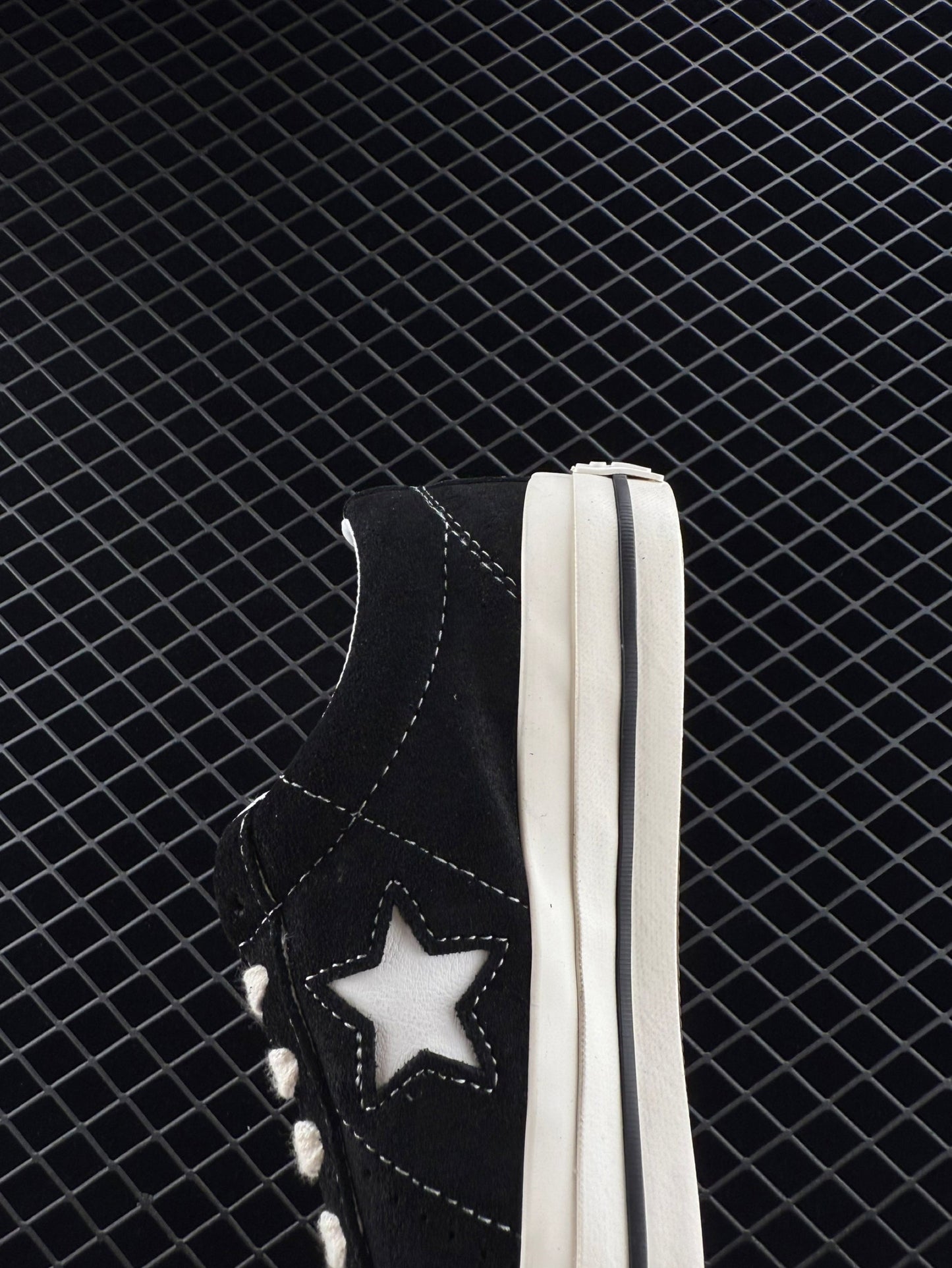 Converse One Star 95 Men's and Women's Retro Low Top Suede Skate Shoes