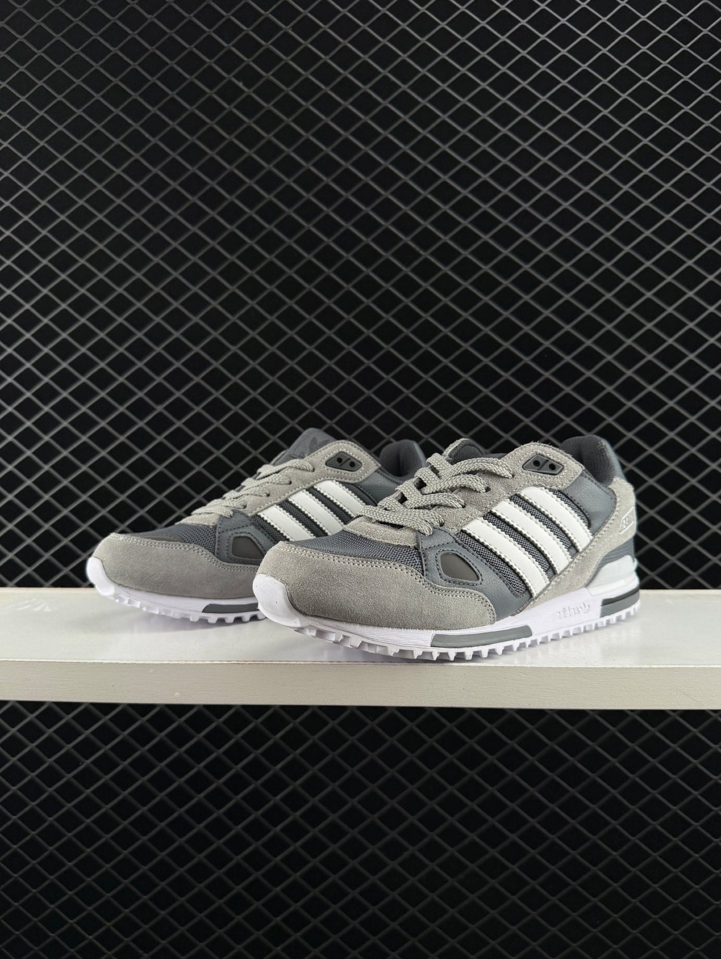 アディダス オリジナルス ZX750 レトロ カジュアル ジョギング ランニングシューズ