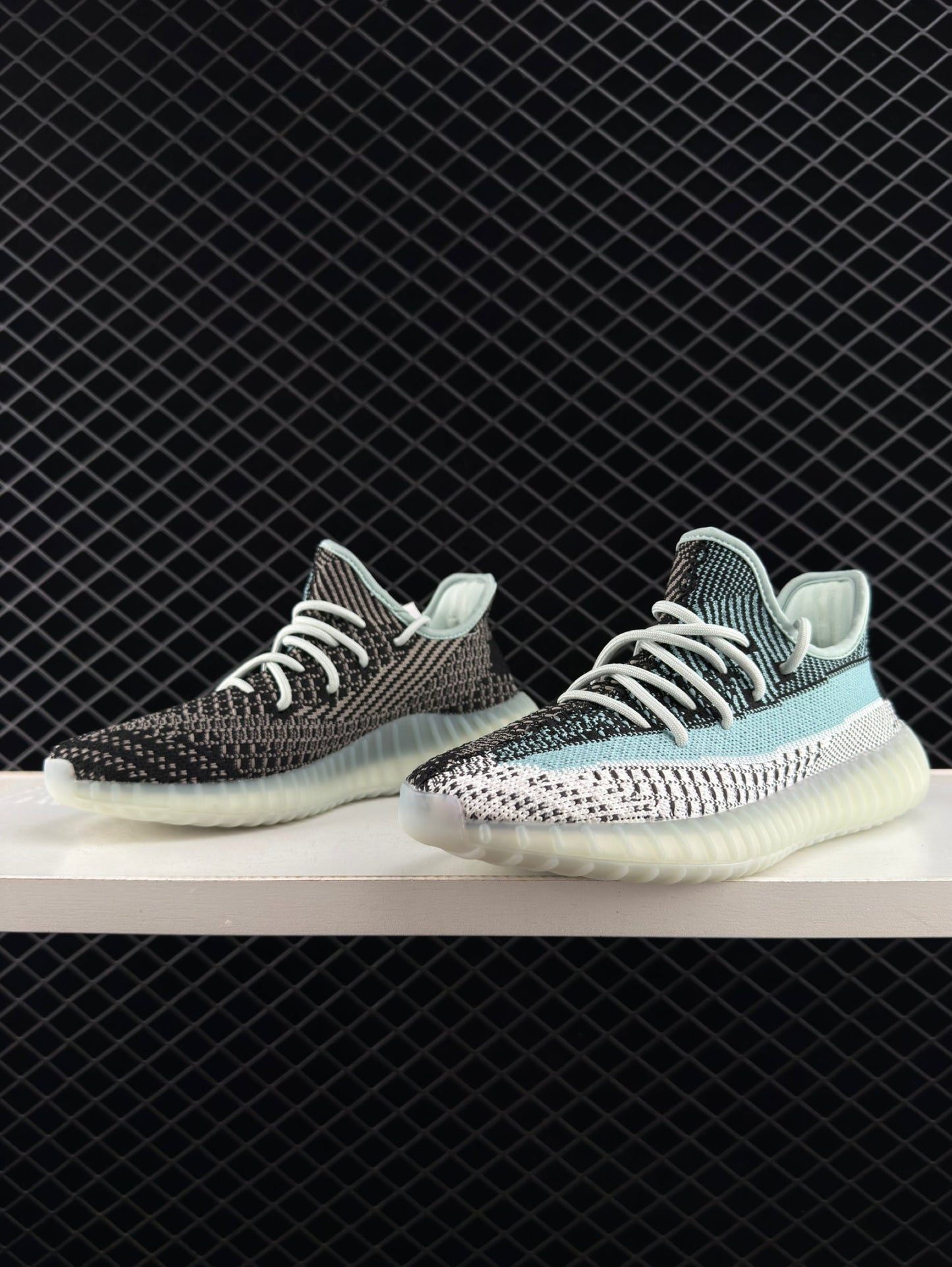 Adidas Yeezy Boost 350 V2 Casual Jogging Running Shoes