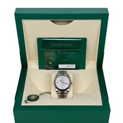 ロレックス 40mm メテオライトダイヤル プラチナブレスレット 228239 デイタイムデイトウォッチ