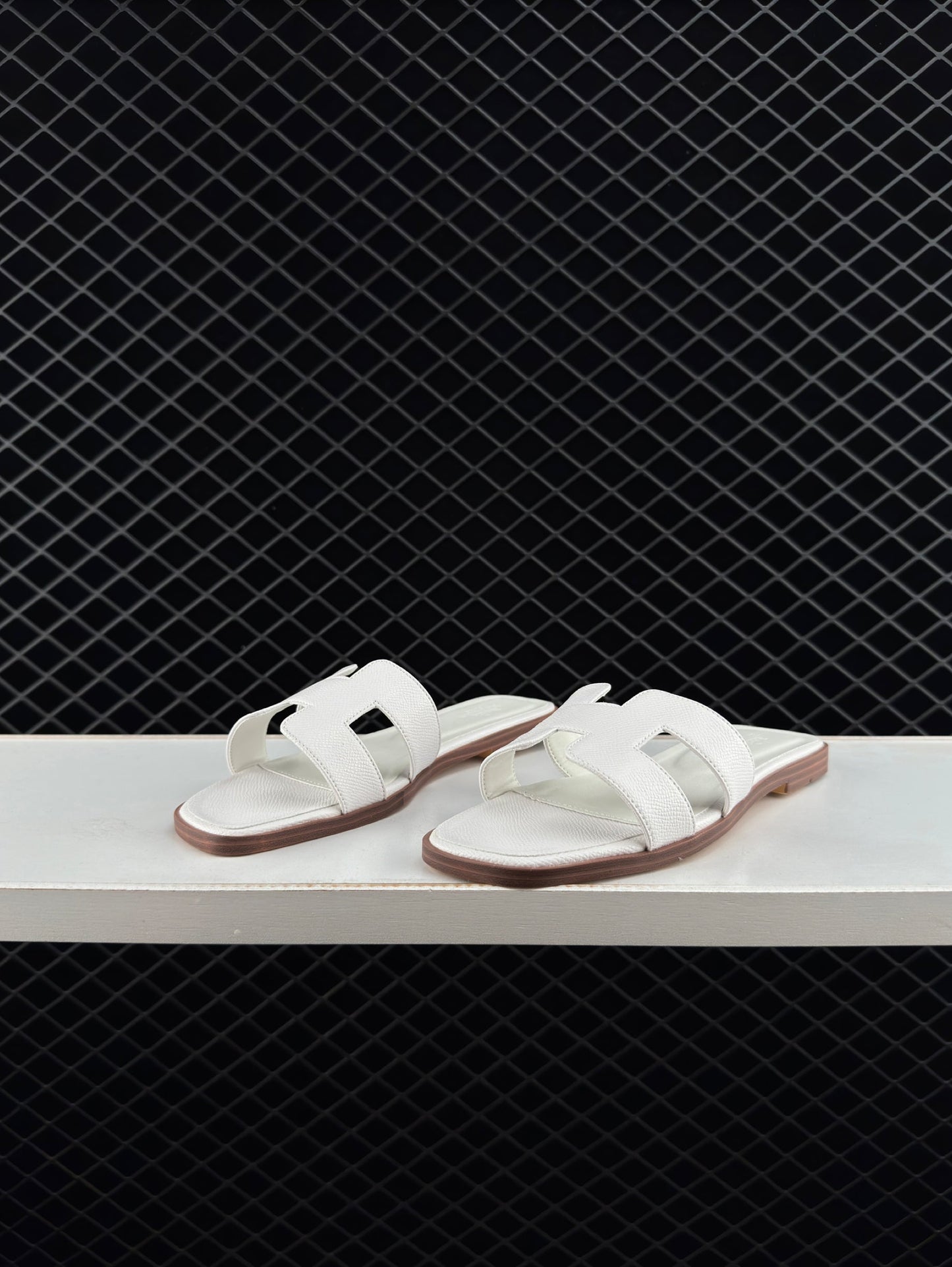 Hermes White Vacation Home Essentials Flat Slippers with Large Soles