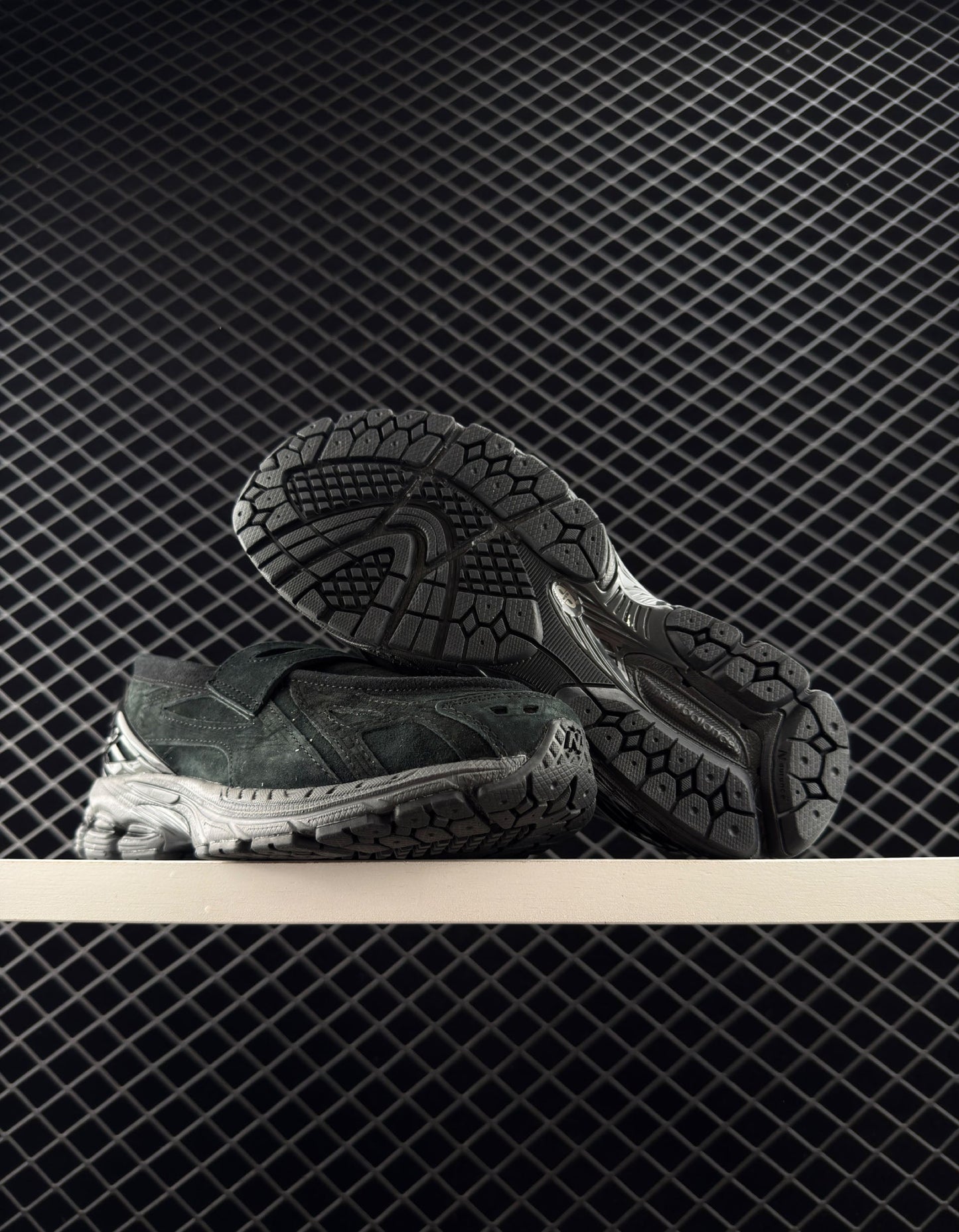 New Balance Dad Style All Black Casual Sneakers