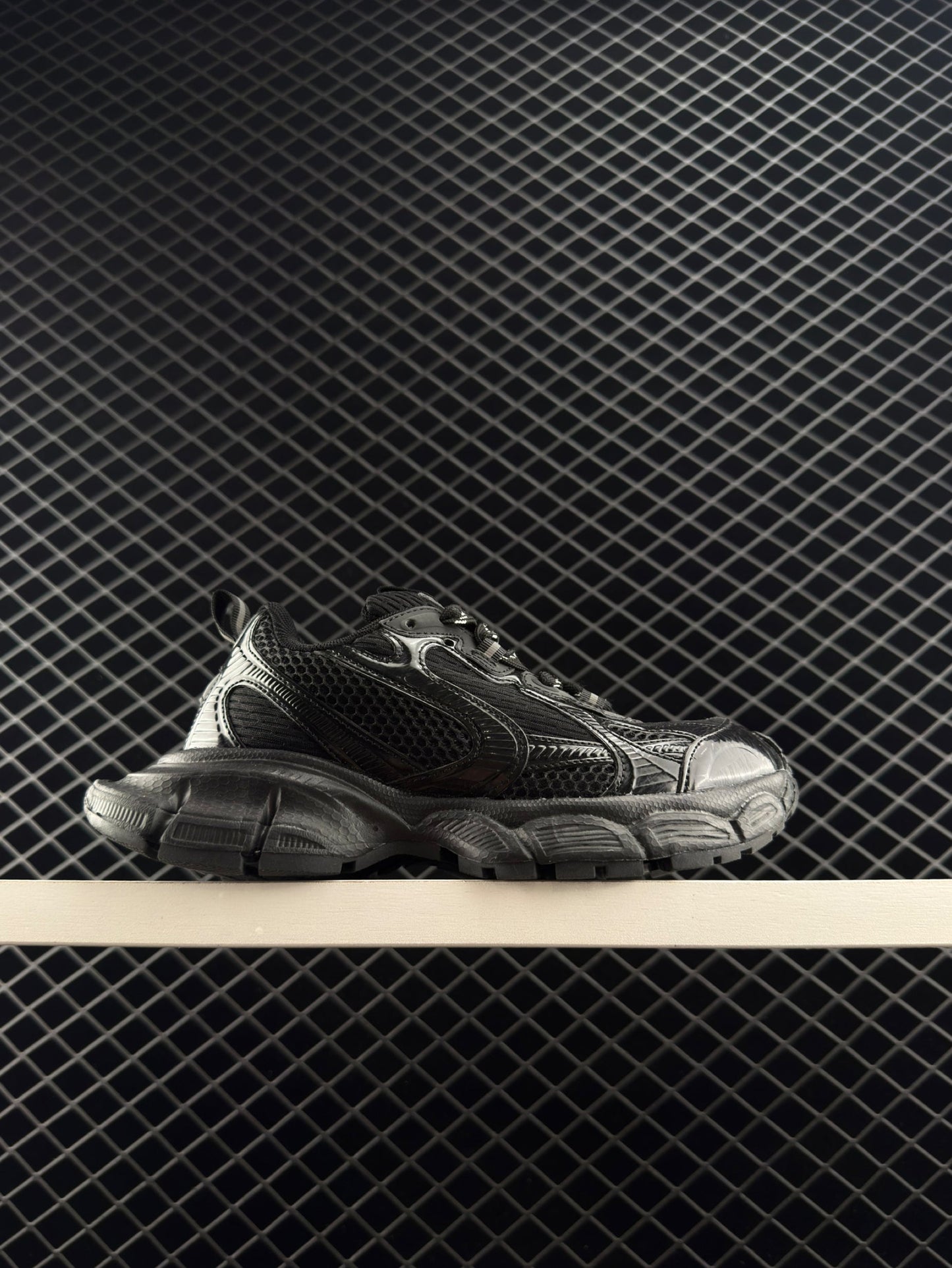 Balenciaga Retro Clunky Sneaker