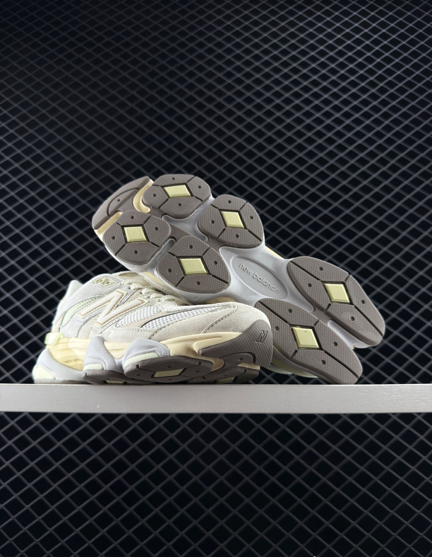 New Balance Little Elephant Hoof Comfortable And Versatile Dad Shoes For Men And Women