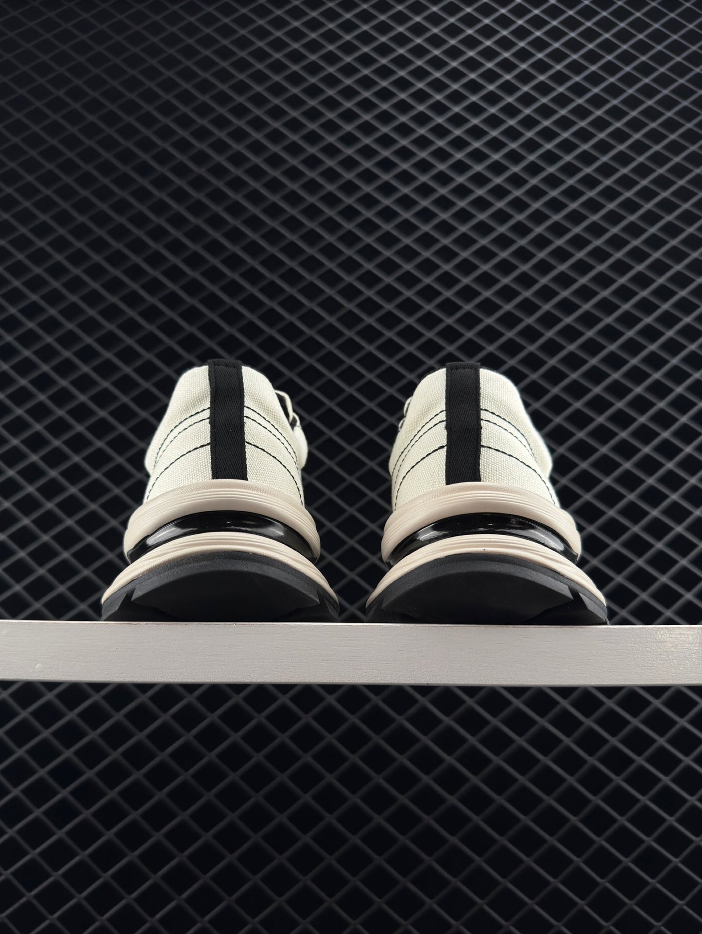 Chanel Women's Shoes Versatile Lightweight Sports Shoes