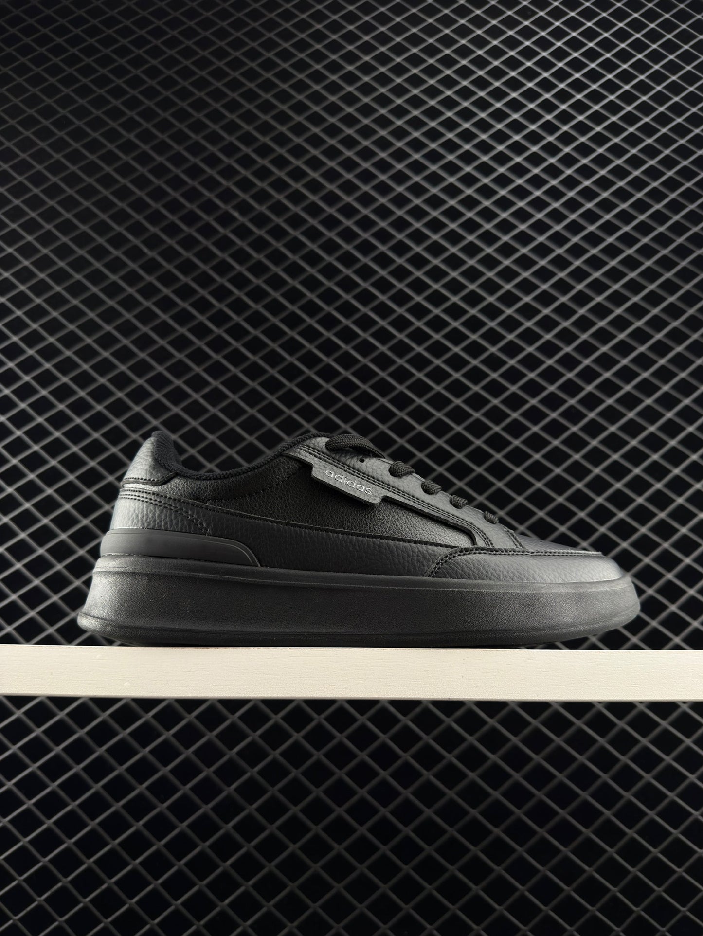 Adidas ASPYRE Retro Versatile Skate Shoes