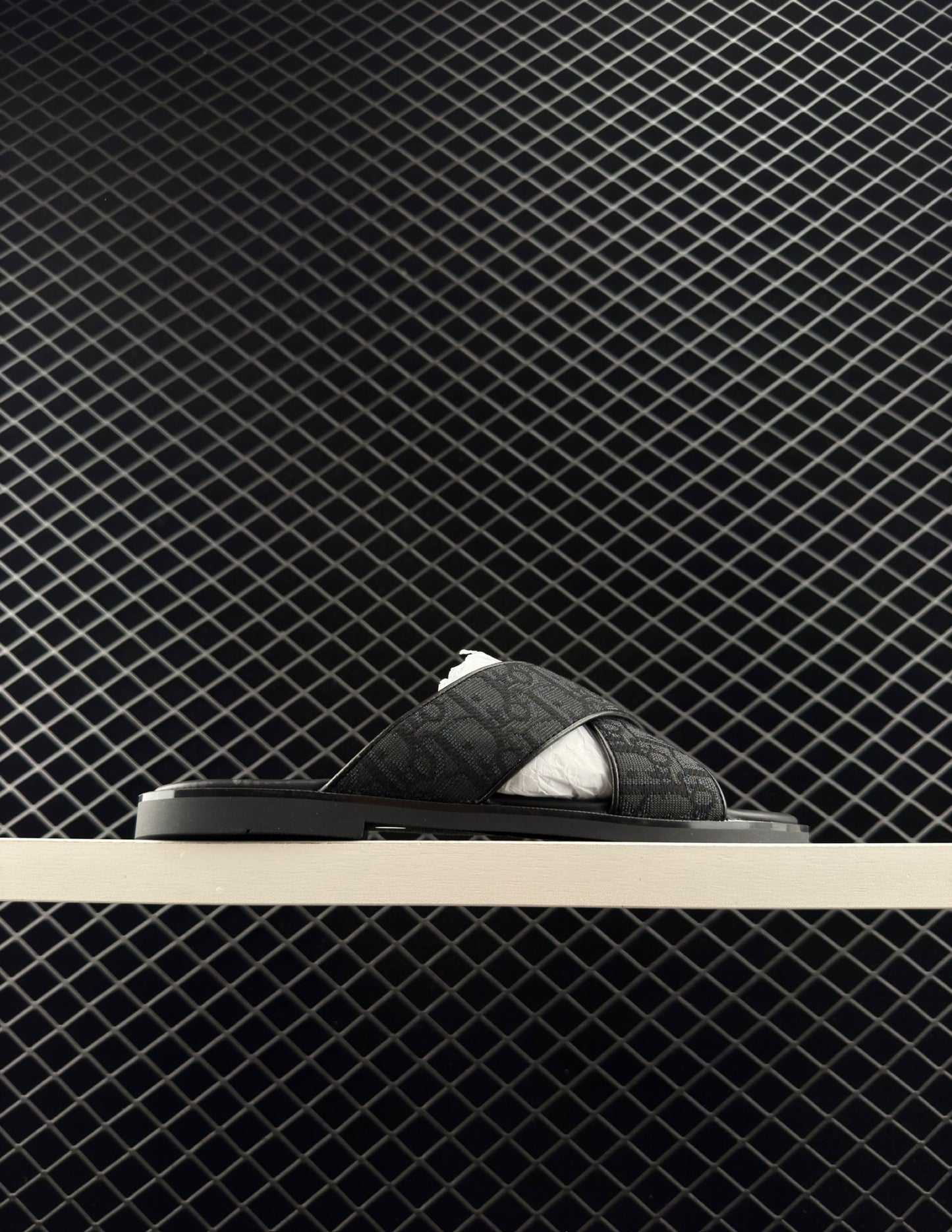 Dior Men's Cross-Bottom Slippers