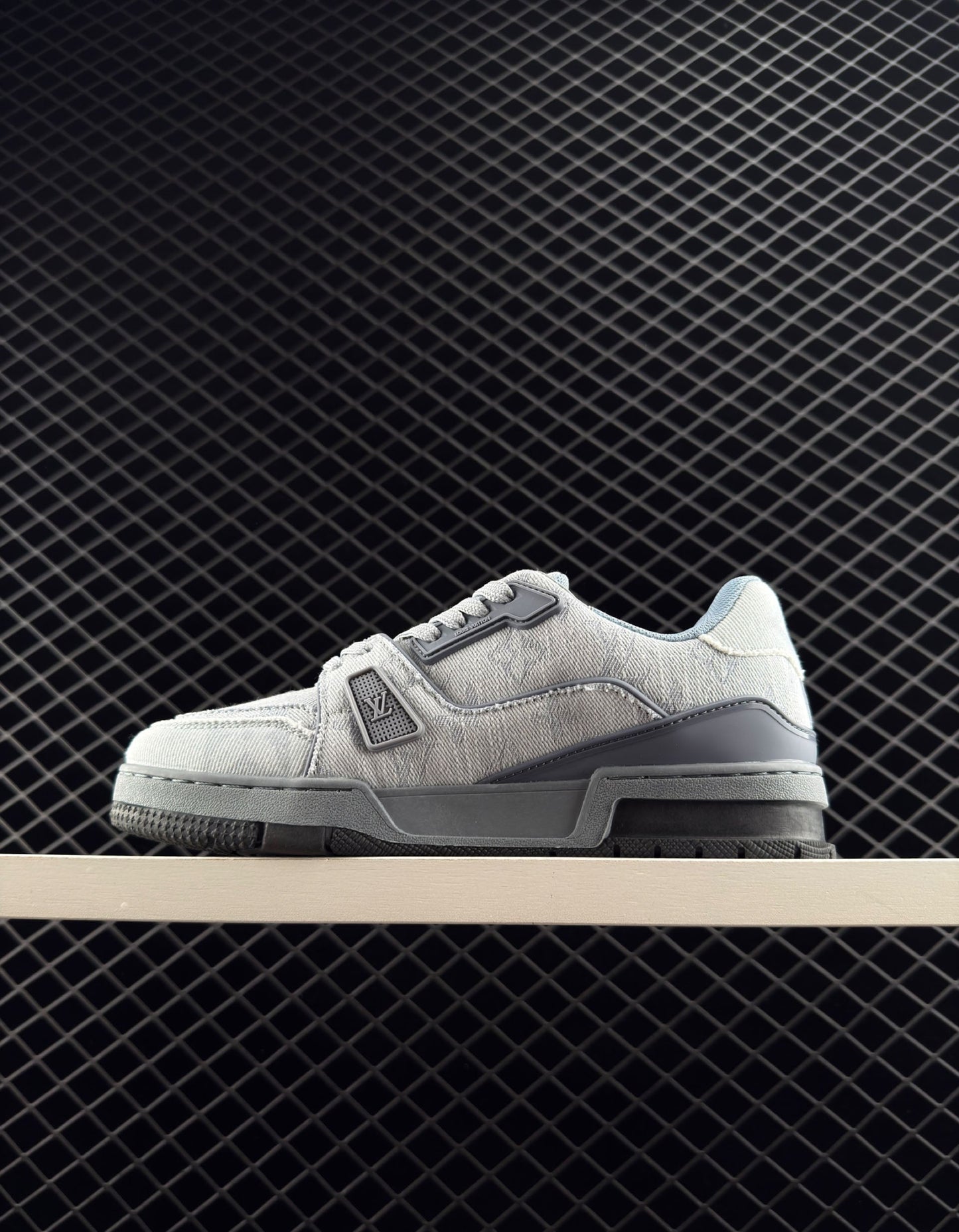 Louis Vuitton Low-top Lace-up Sneakers