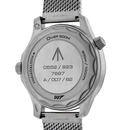 オメガ シーマスター ダイバー 300M コアクシャル マスター クロノメーター 007 210.90.42.20.01.0。