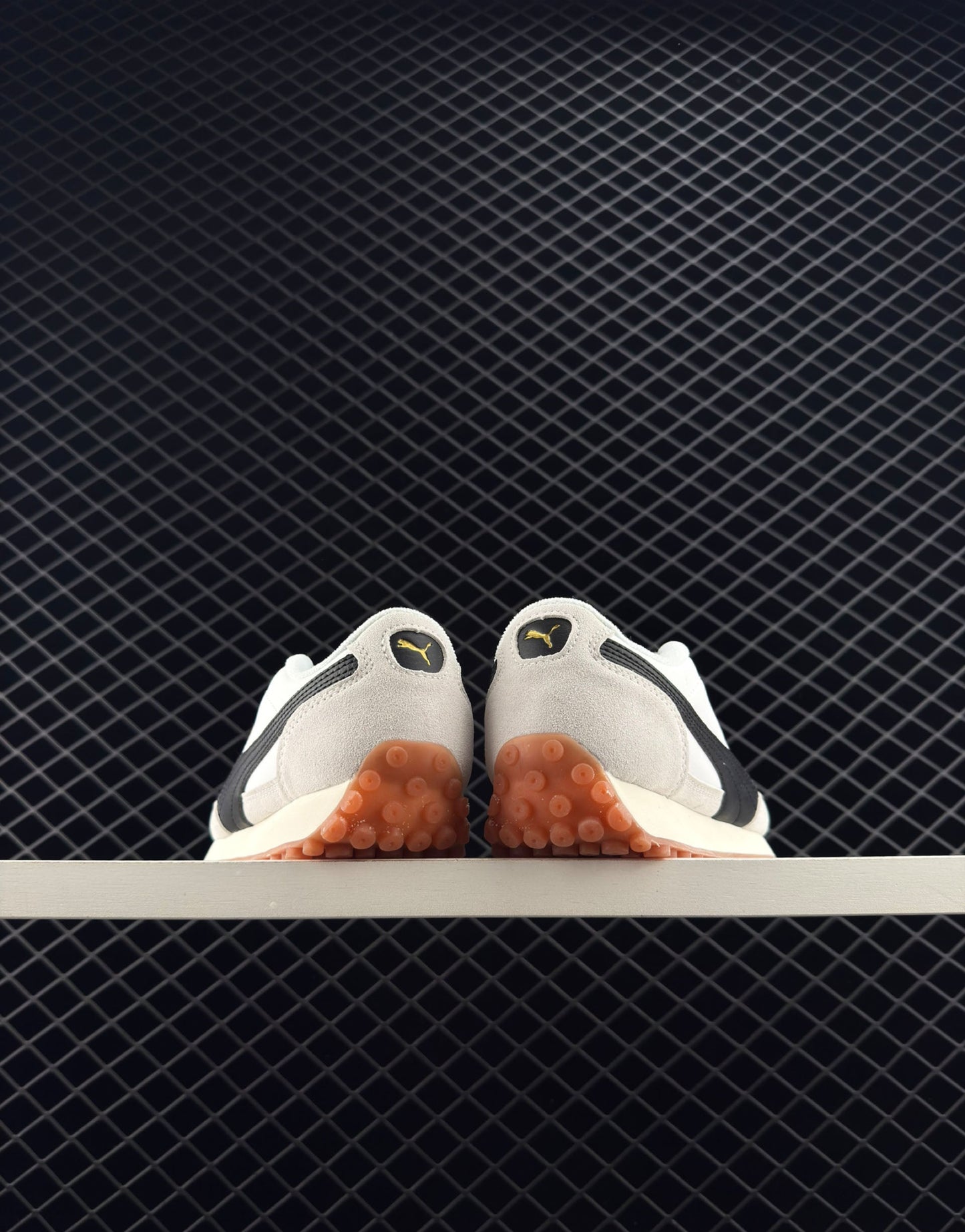 Puma Light White Non-slip Wear-resistant Sports Shoes