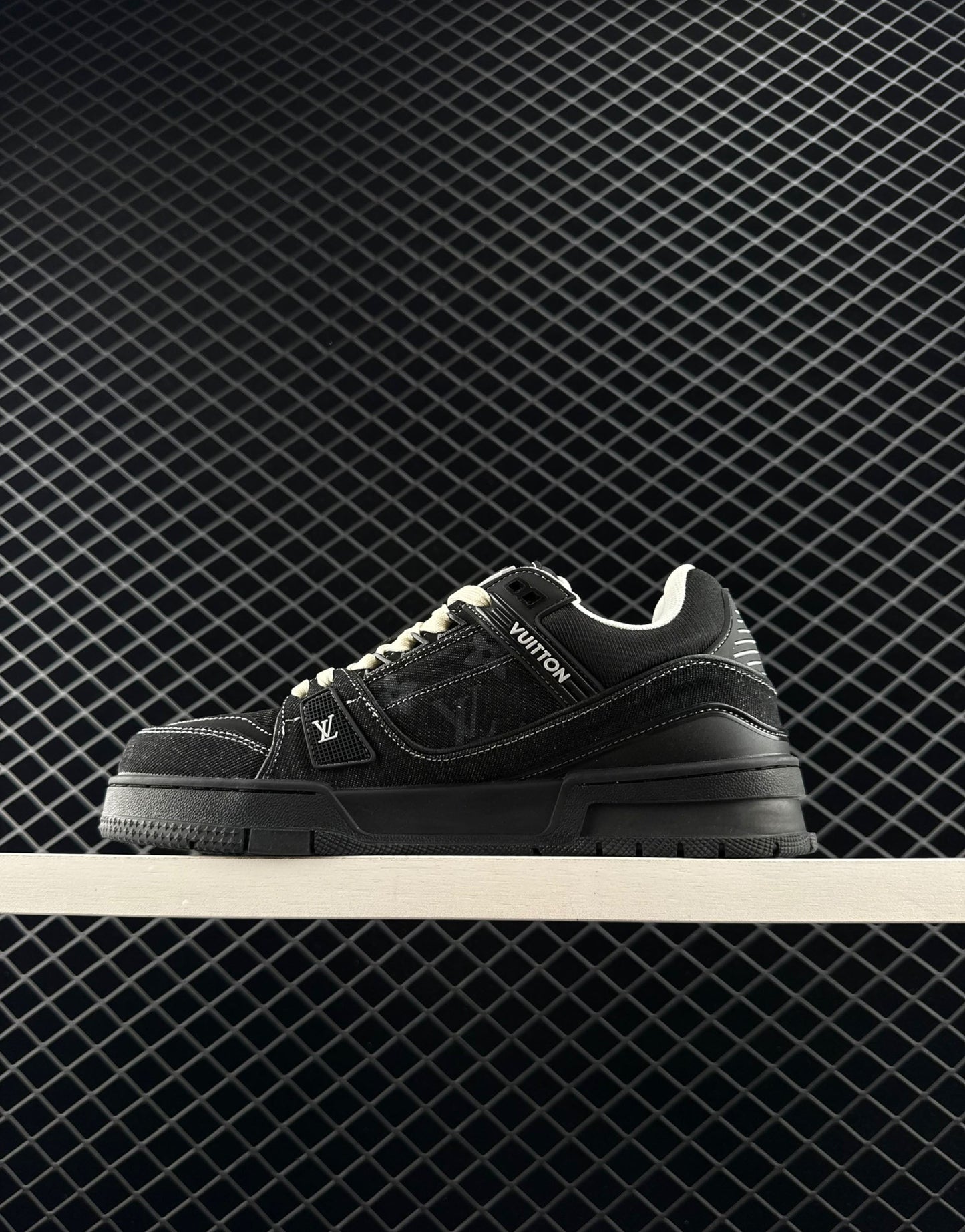 Louis Vuitton Classic Low-top Lace-up Casual Sports All-match Sneakers