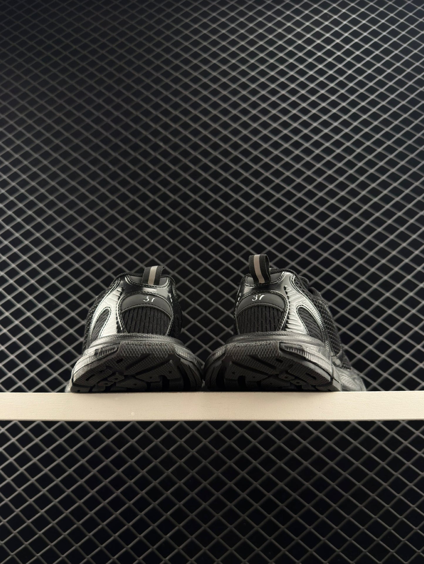 Balenciaga Retro Clunky Sneaker