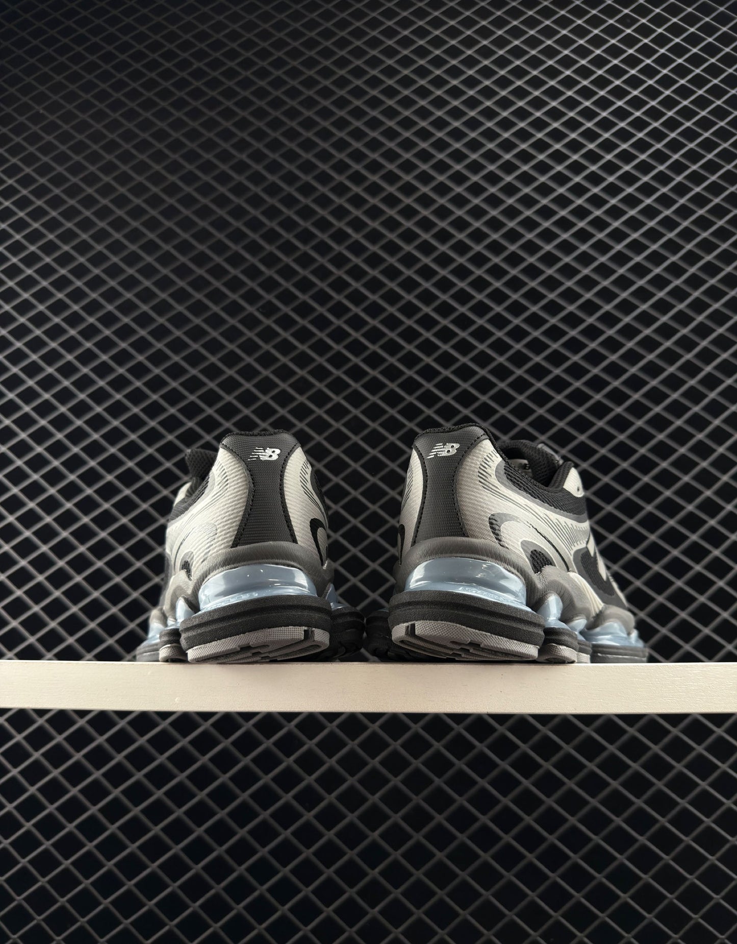 New Balance Fashionable And Versatile Low-top Running Shoes