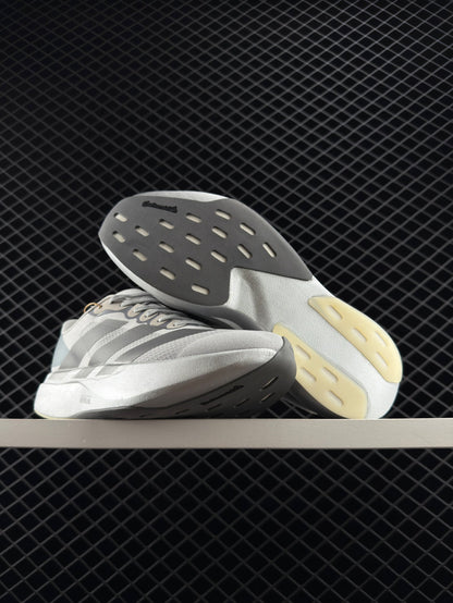 アディダス アディゼロ エボ SL M 軽量プロフェッショナル ランニングシューズ