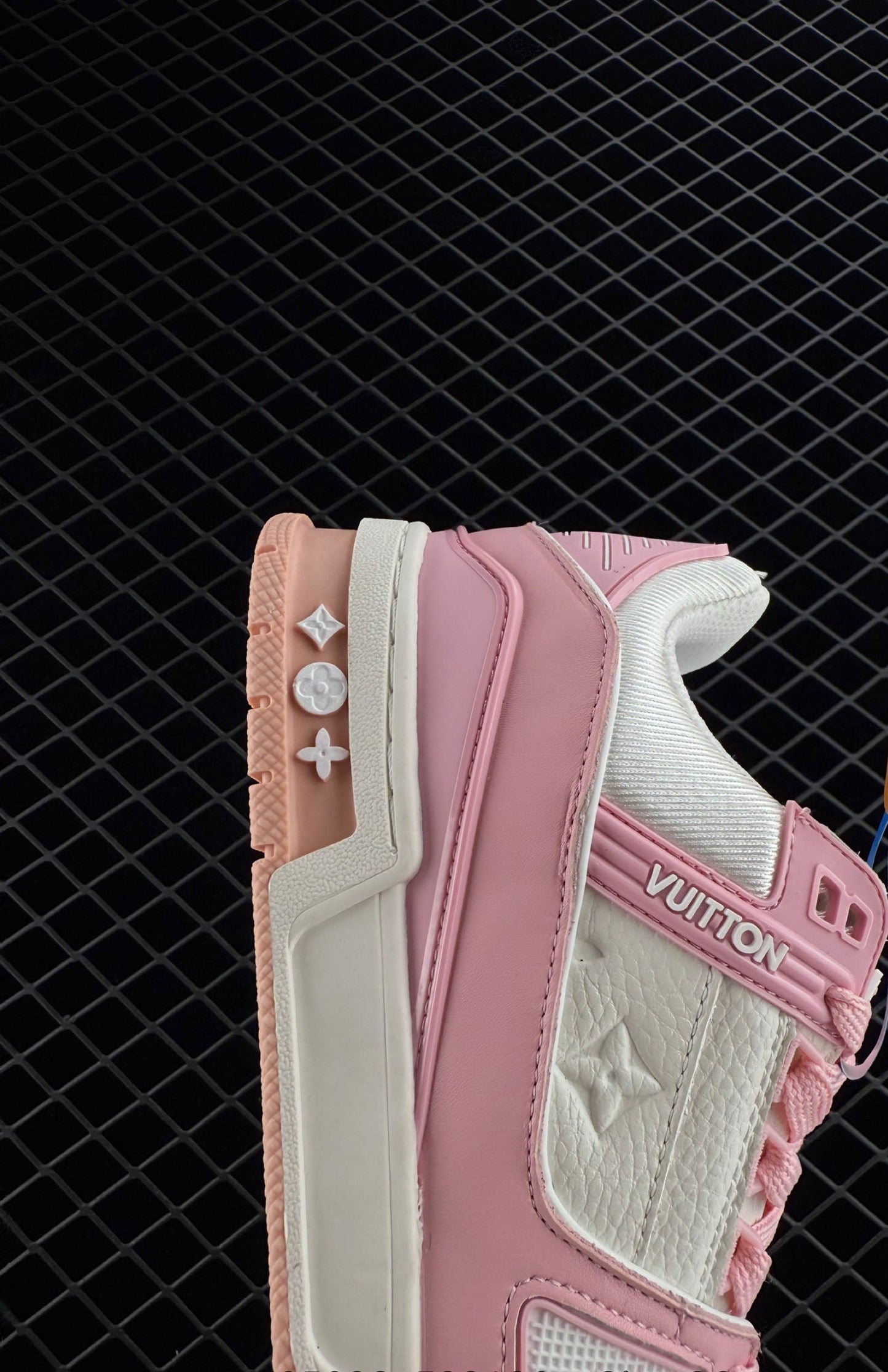 Louis Vuitton Low-top Lace-up Casual Sports Sneakers Type: Men's and Women's Shoes