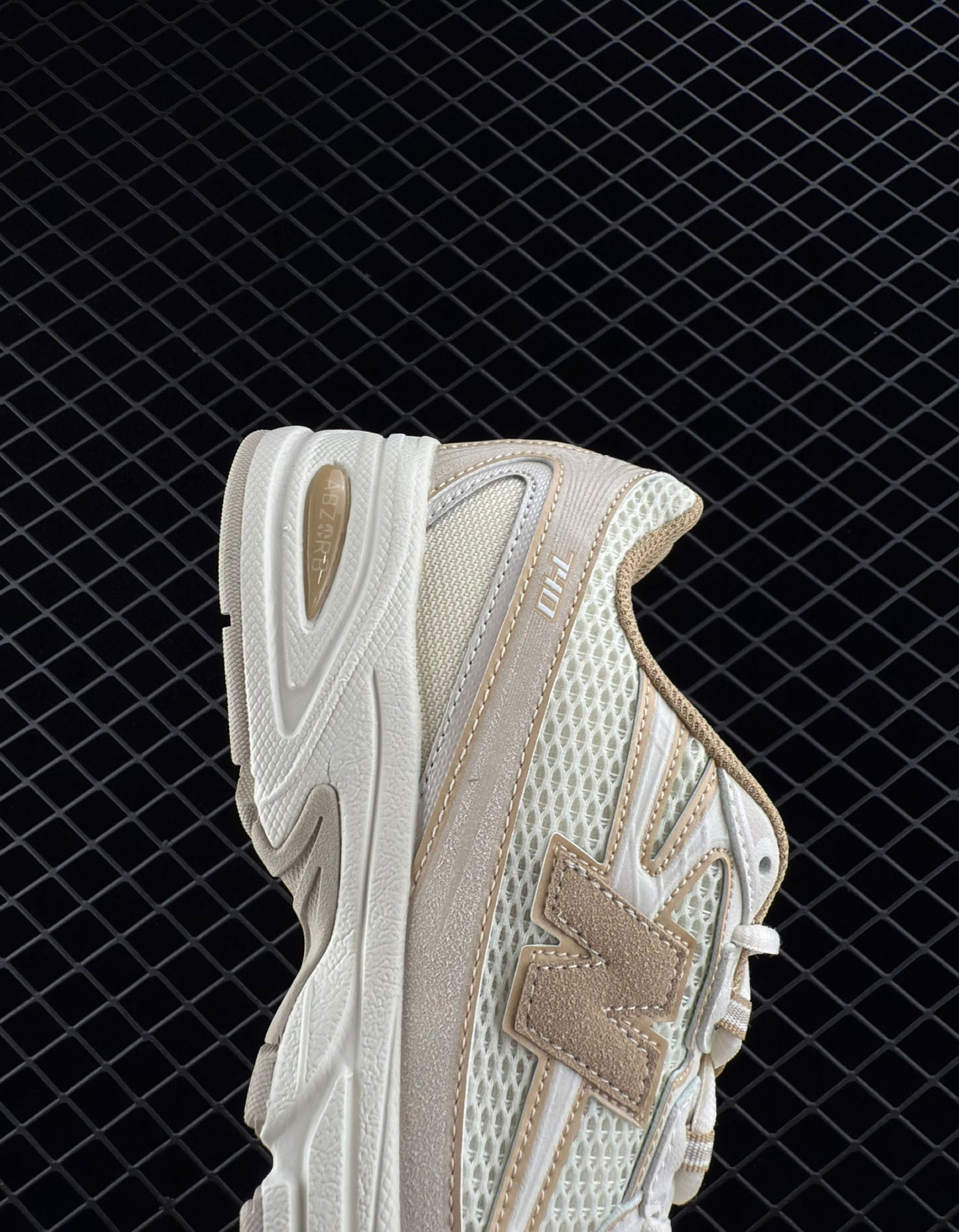 New Balance Fashion Men's and Women's Sports Shoes