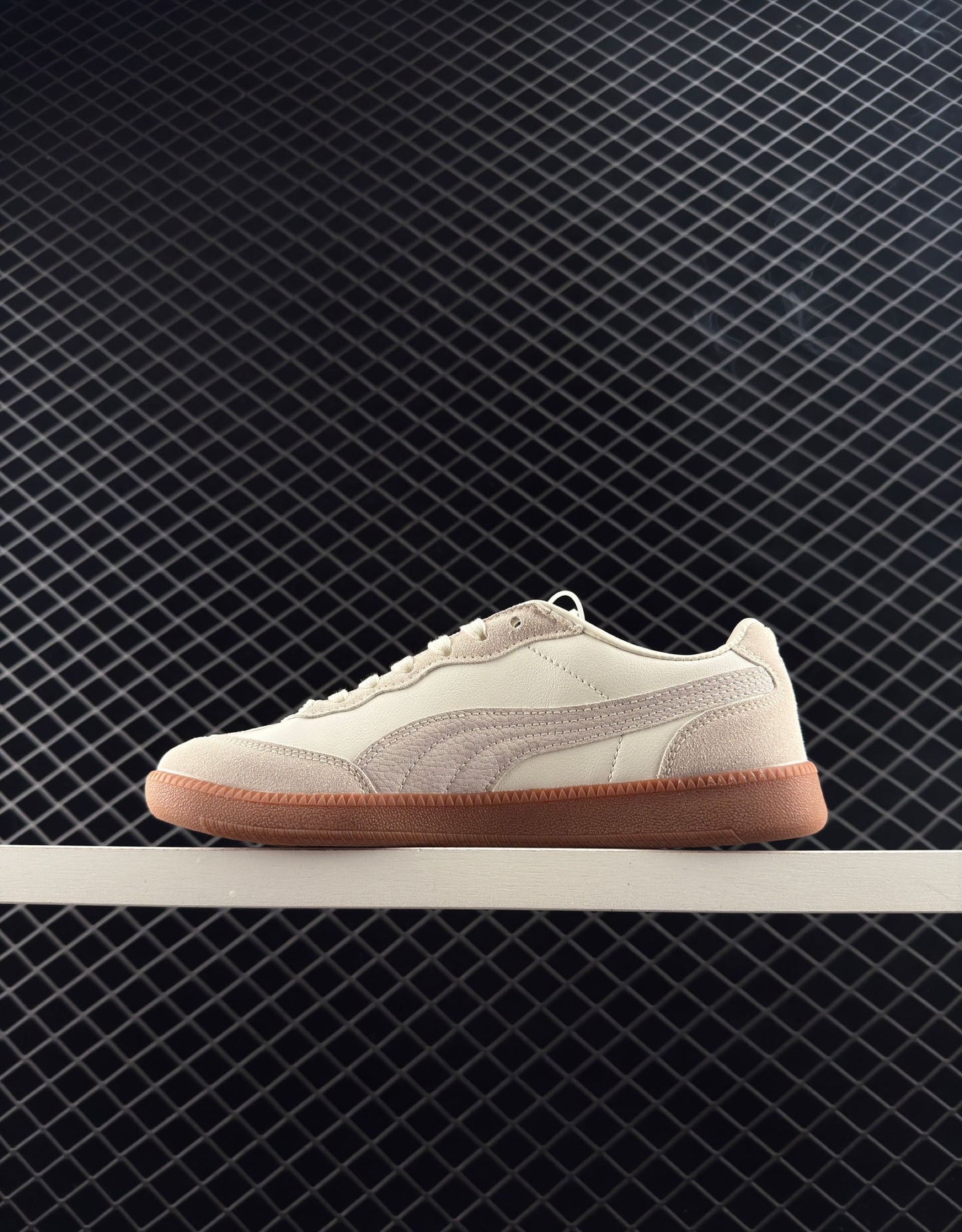Puma White Non-slip Wear-resistant Low-top Sneakers