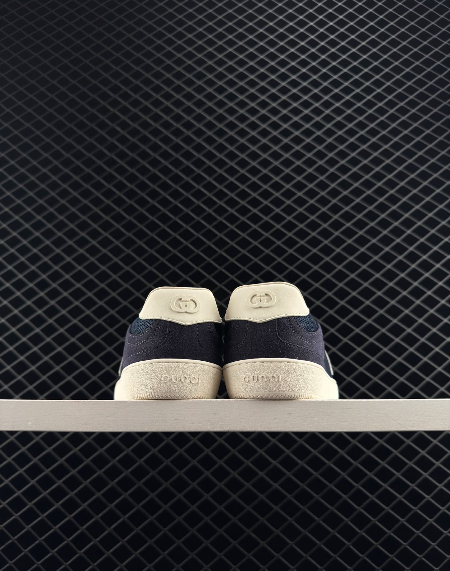 Gucci Low-top Casual Sneakers