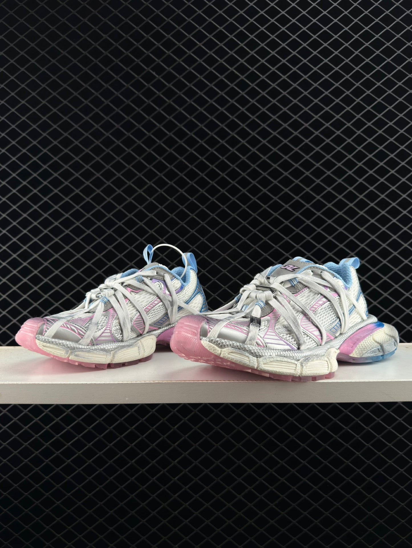 Balenciaga Low-Top Retro Clunky Sneakers