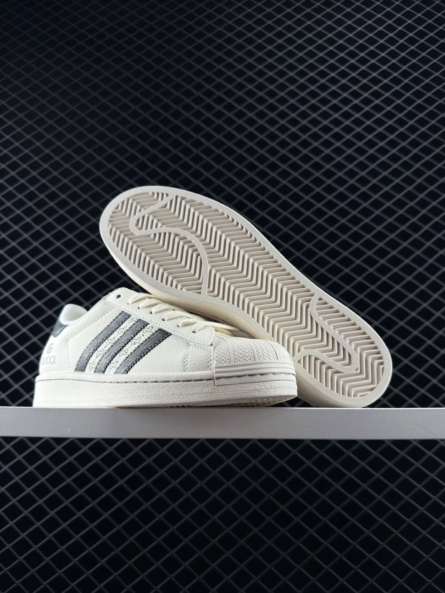 Gucci & Adidas Originals Superstar Classic Casual Low Top Skate Shoes