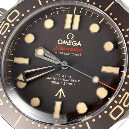 オメガ シーマスター ダイバー 300M コアクシャル マスター クロノメーター 007 210.90.42.20.01.0。