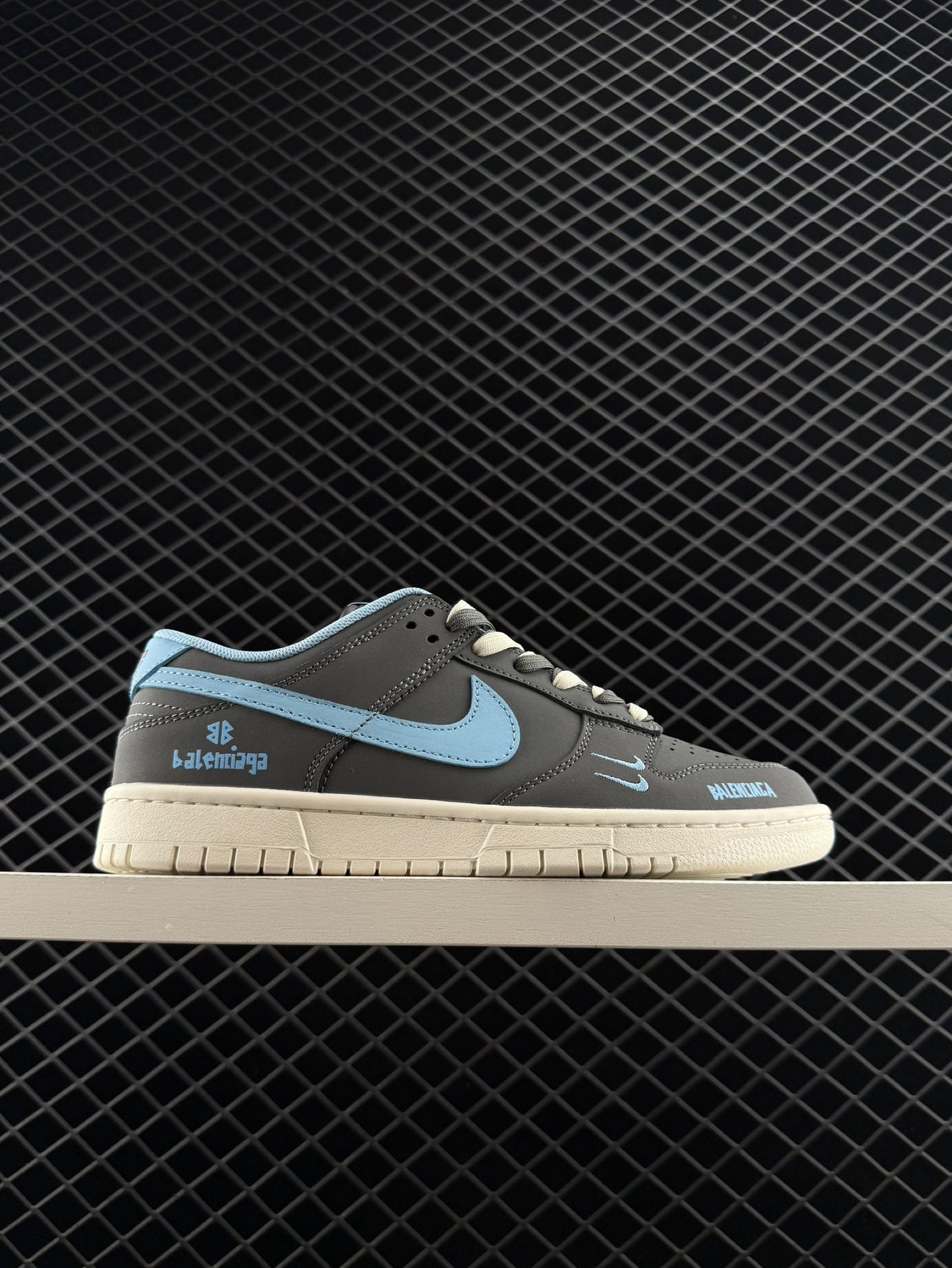 Balenciaga & Nike Collaborated Style Low Top Casual Sneakers