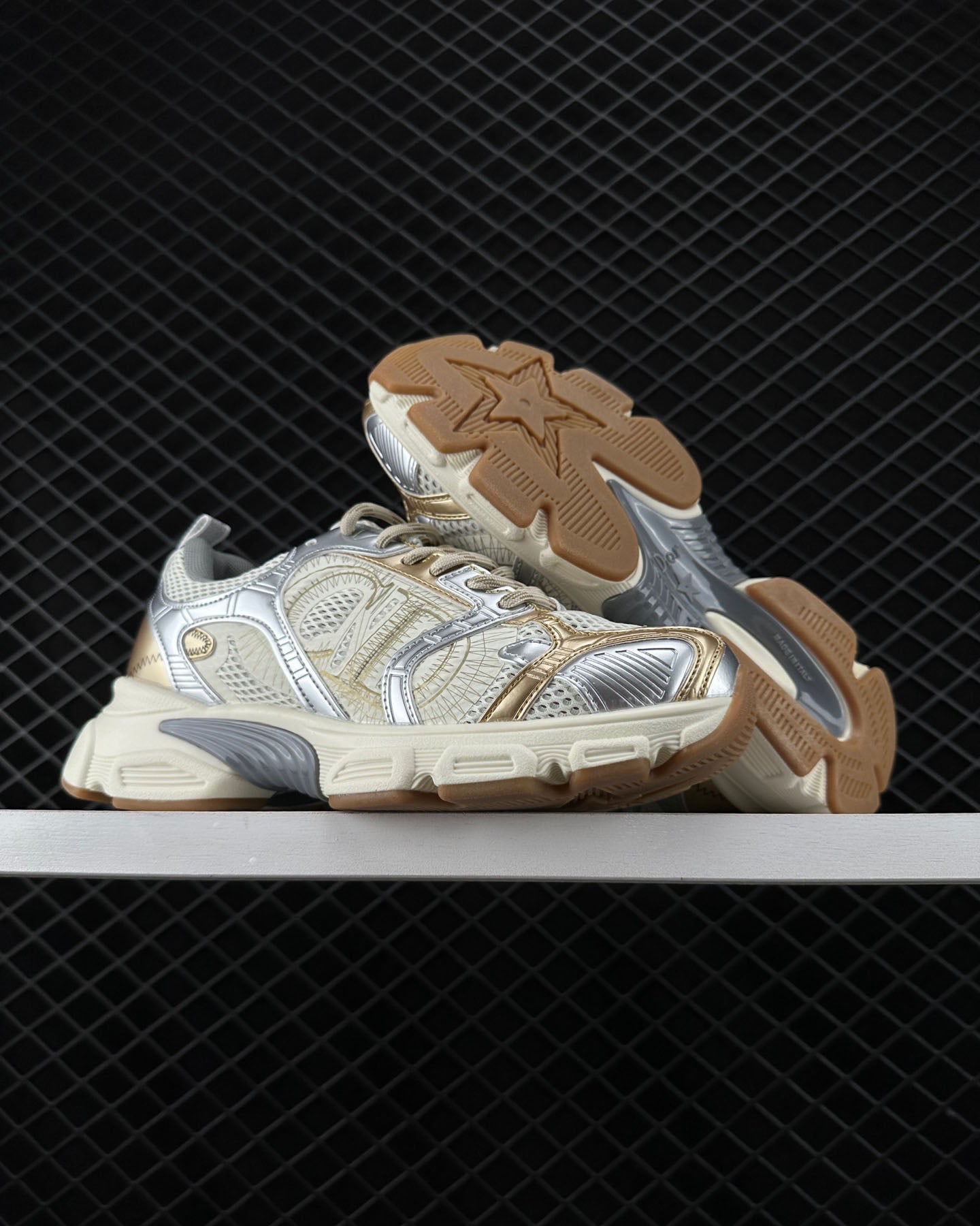 Dior Fashion Running Shoes Thick soled Dad Shoes