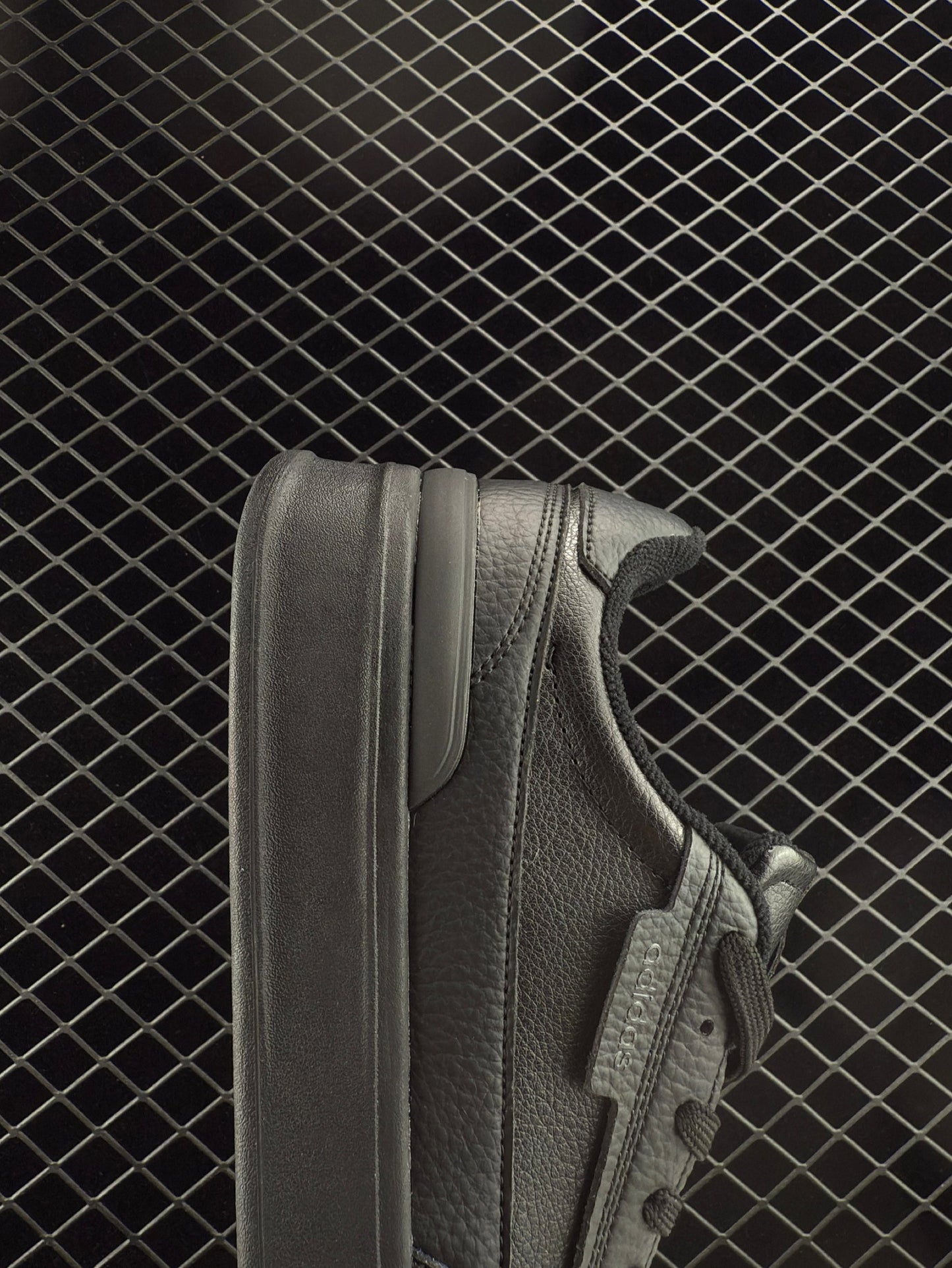 Adidas ASPYRE Retro Versatile Skate Shoes