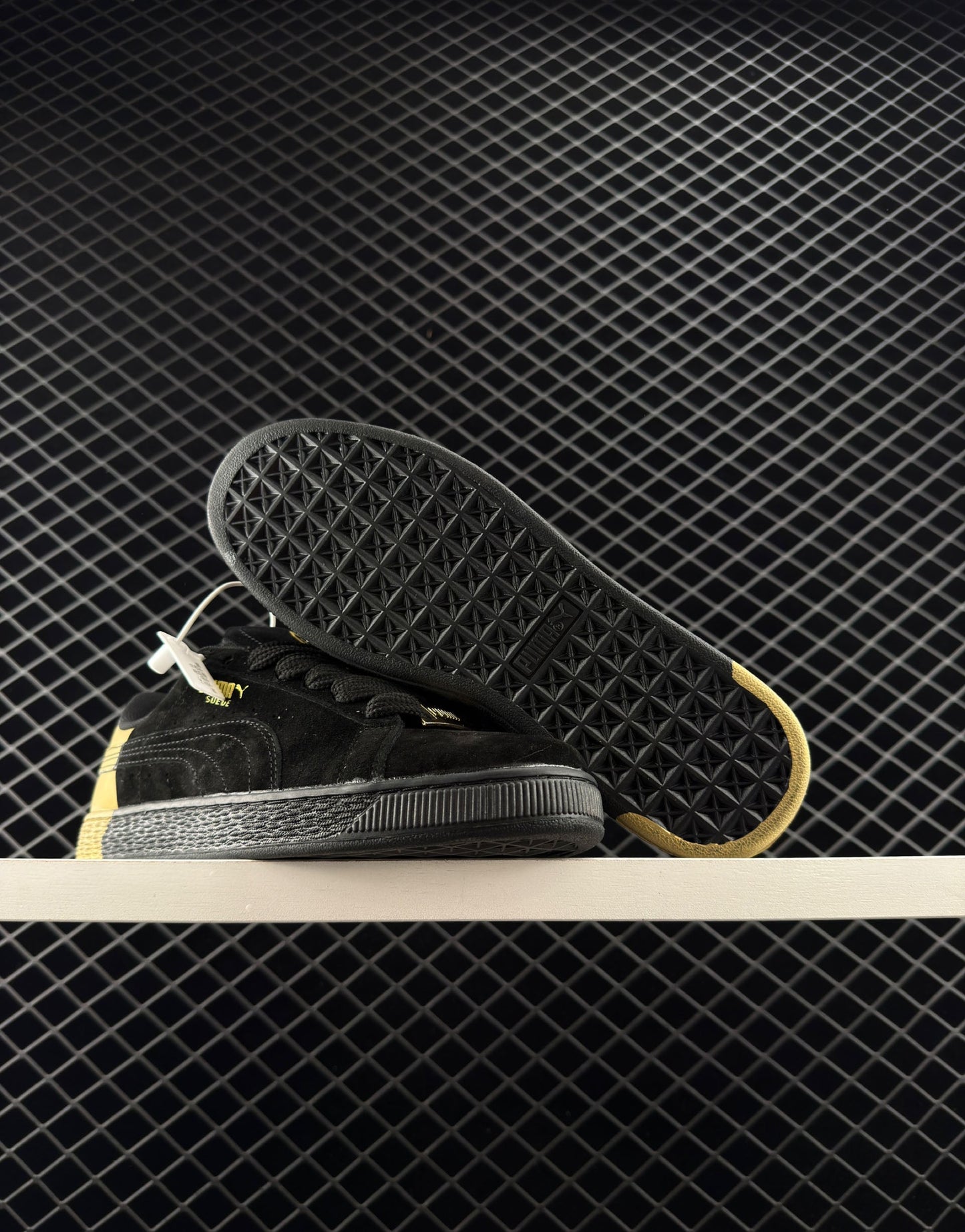 Puma Black Flat Classic Sneakers