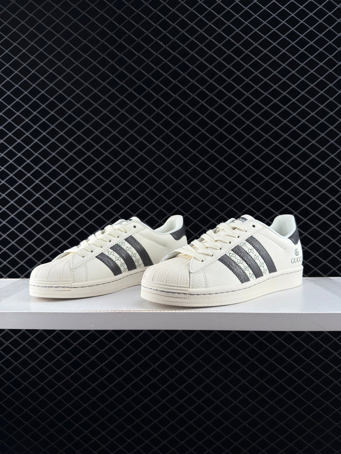 Gucci & Adidas Originals Superstar Classic Casual Low Top Skate Shoes