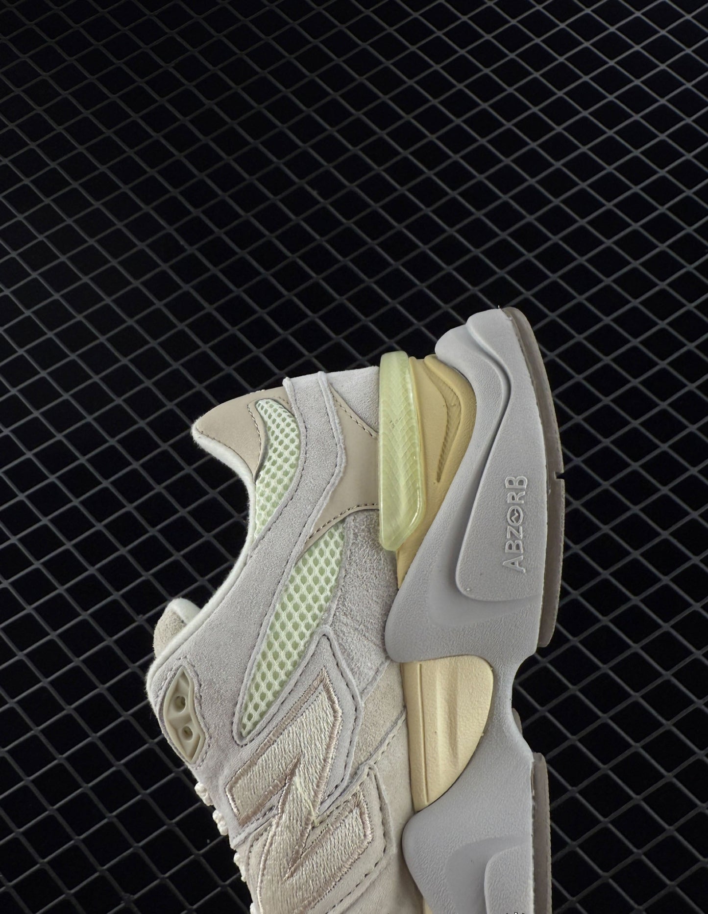 New Balance Little Elephant Hoof Comfortable And Versatile Dad Shoes For Men And Women