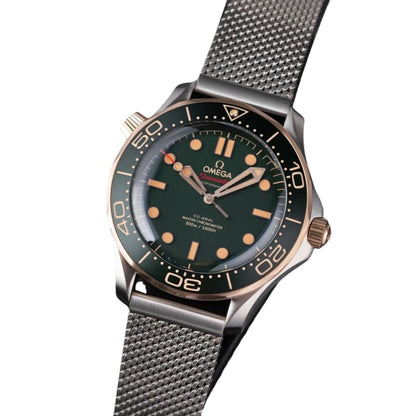 オメガ シーマスター ダイバーズ グリーンダイヤル チタン ブロンズゴールド 210.90.42.20.10.001 新品