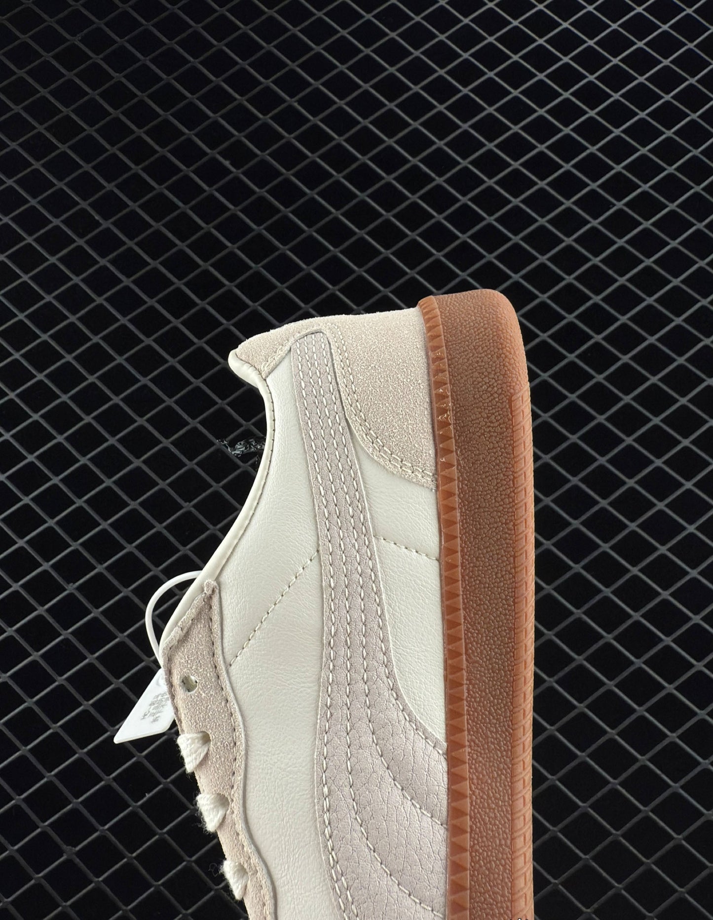 Puma White Non-slip Wear-resistant Low-top Sneakers