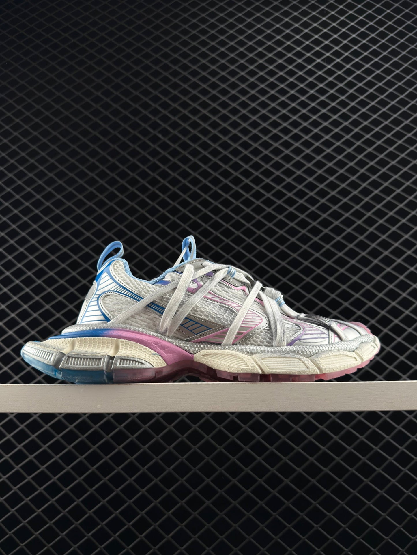 Balenciaga Low-Top Retro Clunky Sneakers