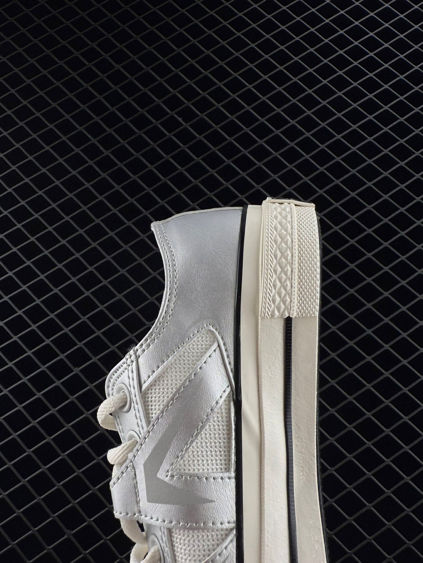 Converse Silver White Trendy Low Top Casual Skate Shoes