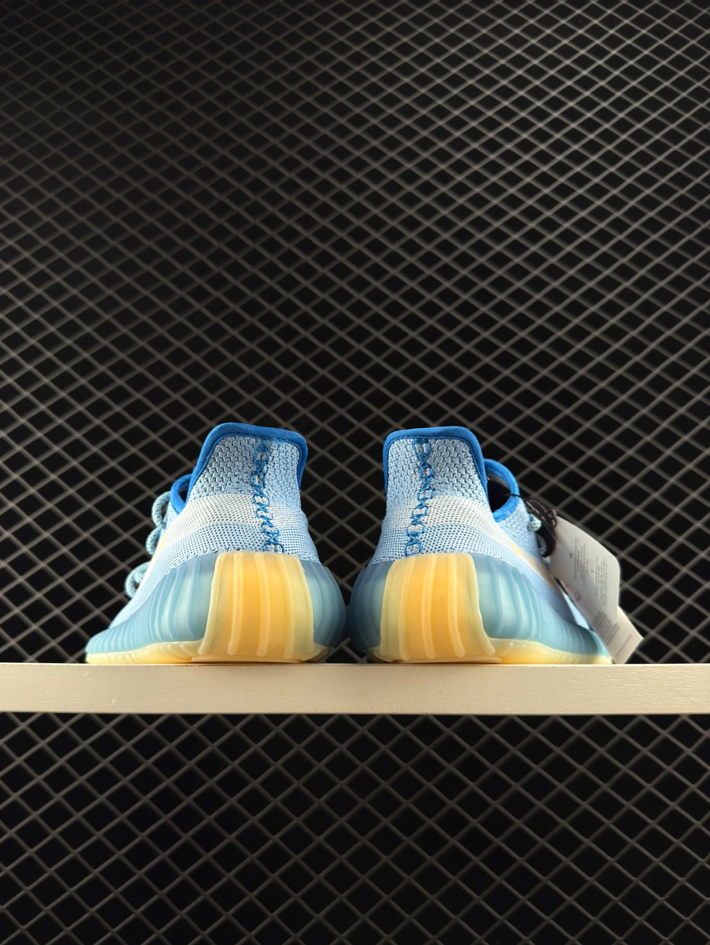 Adidas Yeezy Boost 350 V2 W Versatile Jogging Running Shoes