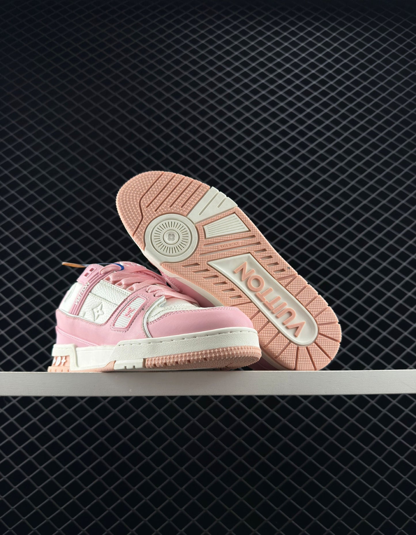 Louis Vuitton Low-top Lace-up Casual Sports Sneakers Type: Men's and Women's Shoes