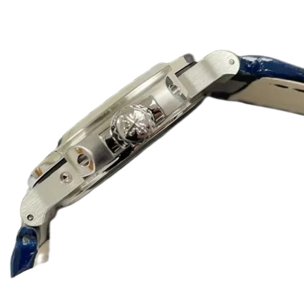 Patek Philippe Nautilus watch size 40 - blue strap Watch